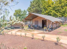 Luxury Glamping at Stags Head, tente de luxe à Abbotskerswell