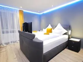 DANESSI-Familie,Business,nahe Koblenz,6 Personen,Saniert,direkte Anbindung Industriegebiet,TV Kingsize Boxspringbett