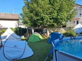 Boutique CAMP, Pitches for your own tent with barhroom and outdoor kitchen