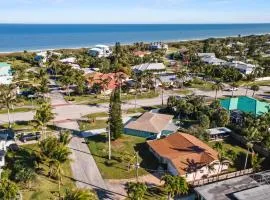 Location & Comfort - Relaxing Island Living