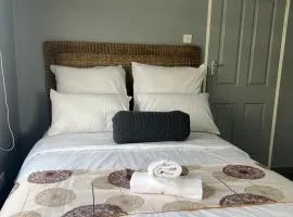 Inala Urban Guesthouse