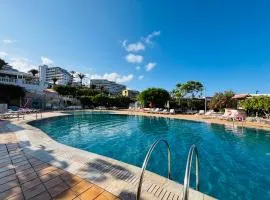 Neptuno Beachfront Retreat with smart TVs and Terrace