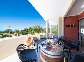 Warren's Place on Airlie