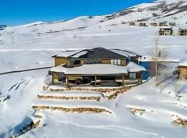 Exceptional luxury 9 bdr 11 bath