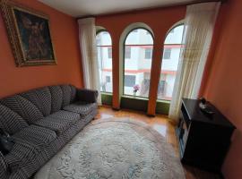 Departamento Familiar La Merced Terracota, self catering accommodation in Riobamba