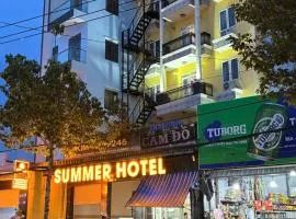 Summer Hotel