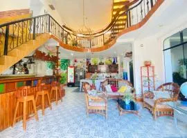 Sarisa House