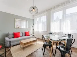Appartement 2 chambres avec parking, proche métro