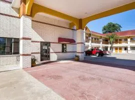 Rodeway Inn & Suites Humble IAH