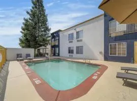 Best Western Plus Twin View Inn and Suites