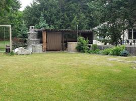 Spa Scandinave - Les Balancoires, hotel v mestu Mansonville