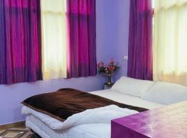 Mayank homestay shimla, вилла в Шимле