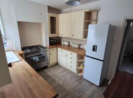 Driftwood Cottage, hotel v destinaci Askam in Furness