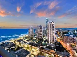 H'Residences 2 Bedroom Unit - Ocean & City Views, Lvl 22!