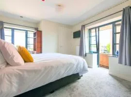 New Apart-hotel Near 013 Poppodium With Fast Wifi