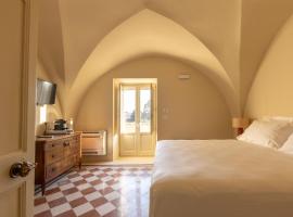 Family Suite - Palazzo Villani Lubelli, Hotel in Cannole