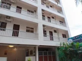 Guest House Suites