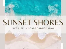 Sunset Shores Scarborough King Bed Beachfront