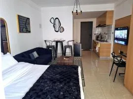 Luxury studio At The Loftel ruaka