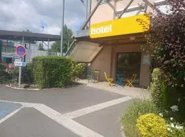 Unisotel Valenciennes EX-hôtel F1