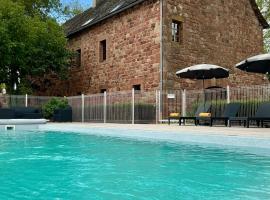 Domaine du Mas Naut, hotel met hottubs in Conques-en-Rouergue