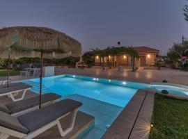 Vanesa Villa Retreat, 3BR with Lush Outdoor Oasis by Villa Mana Gers, Hotel in Romírion