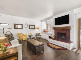 RMR: Hawthorne 214 Condo in The AspensWilsonWY，位于威尔森的酒店