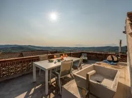 Luxury Duplex - Heart of Corciano - ItalyWeGo