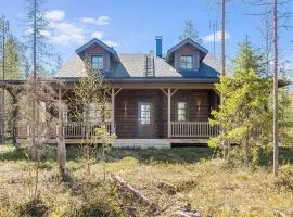 Holiday Home Kiehtäjän lahti by Interhome