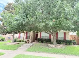 Tranquil Escape on Crooked Ridge