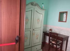 Olympus, hotel in Paola