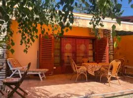 Cozy Family Cottage at the Lake