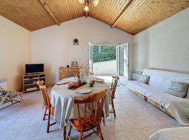 Holiday Home Epicea by Interhome, hotel a Tharon-Plage