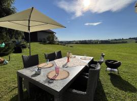 Holiday Home Gustis Hüsli - Alpensicht & Natur pur by Interhome、ヘーヘンシュヴァントのホテル