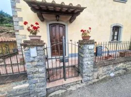 Apartment Gaiole Apartament by Interhome