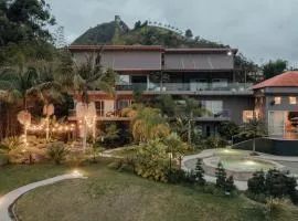 Tau House