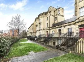 River & Hospital Base, Kings Road Retreat