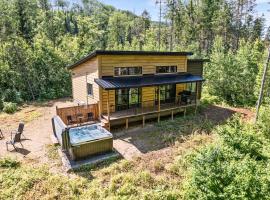 Spa Nature & Riverside Escape - Ecureuil Roux, Hotel in Trois Rives