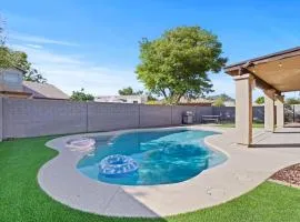 Pool Oasis 4Br Golf, Ping-Pong, Cornhole Retreat