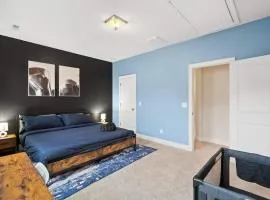 Luxe 3BR Townhousein Uptown Charlotte