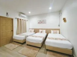 Sleeping Shine by DeliZia Satun พักได้ 8-9 ท่าน