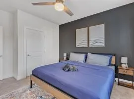 Luxe King 3BR Suite Mins to Downtown Durham