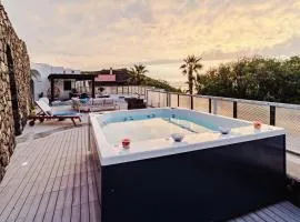 Alba Chiara & Mila - Sea View, Terrace and Jacuzzi