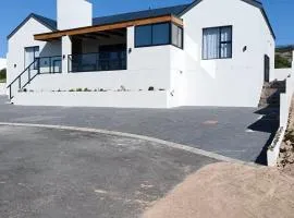 Russobietjie Luxury Self-catering House