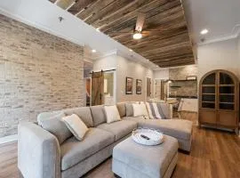 Carters Court Grand Escape