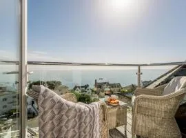 Penthouse Lemain Garden Apts