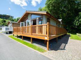 The Lodge, hotel in Stepaside
