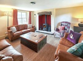 Low Moor Farm, hotel in Cotterdale