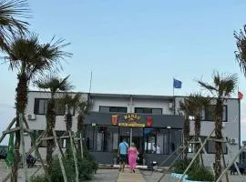 Mango Beach and Hotel