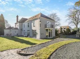 The Welsh Chateau